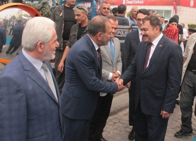 Bakan Eroğlu Elazığ&rsquo;da 2