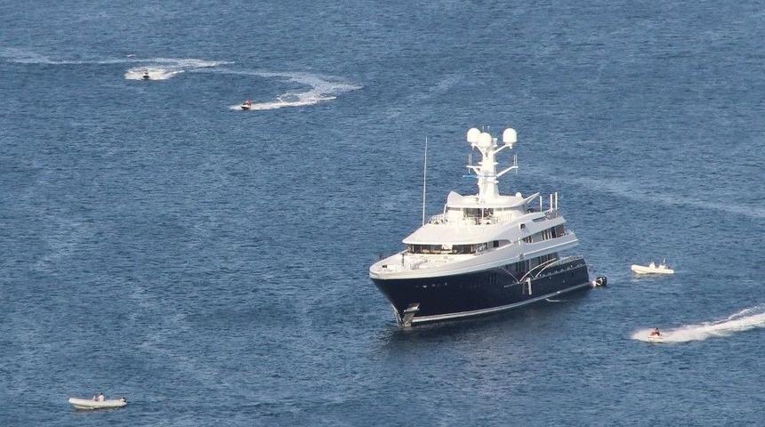 Suudi Prens Bodrum&rsquo;u Helikopterle Gezdi