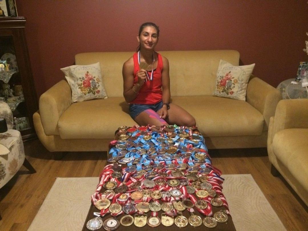 (&ouml;zel Haber) 5 Yıla &Uuml;&ccedil; D&uuml;nya Şampiyonluğu, 102 Madalya Sığdırdı