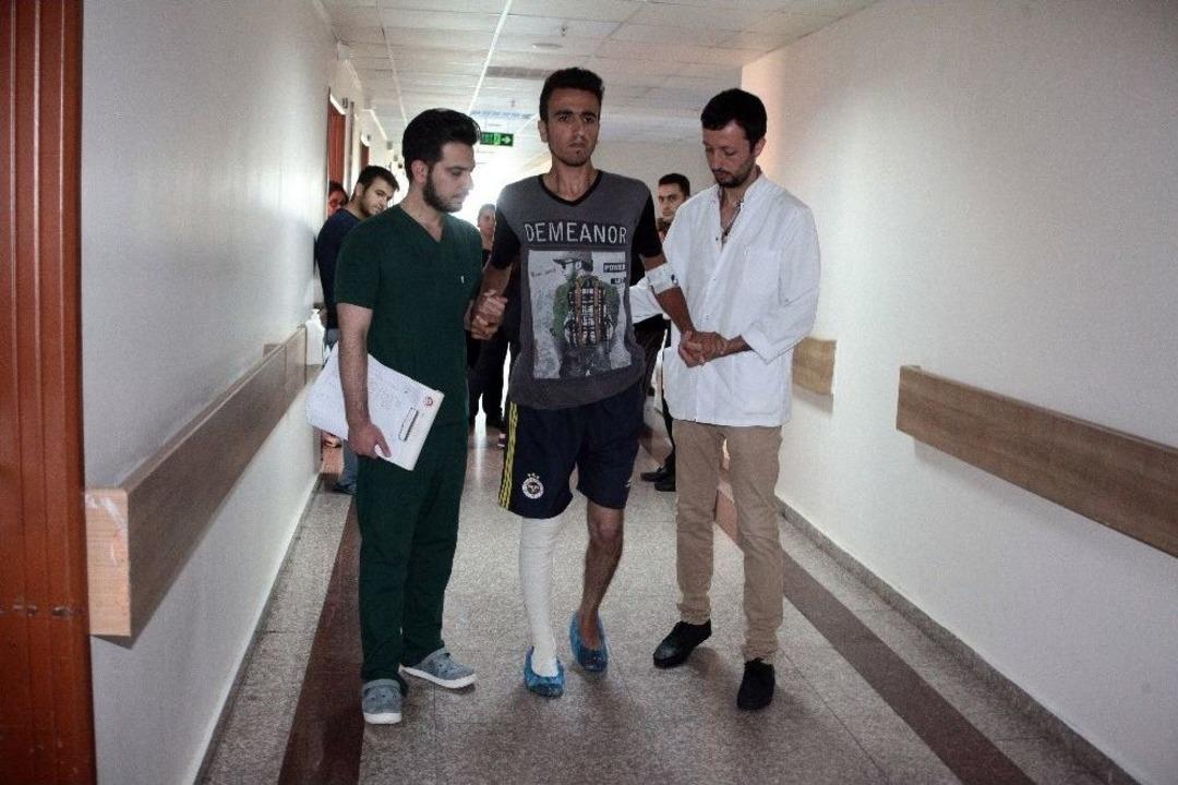 D&uuml;nyada İlk Kez Uygulanan Y&ouml;ntemle Bacağı Kesilmekten Kurtuldu