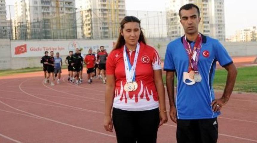 G&ouml;rme Engelli Atlet &Ccedil;ift, Olimpiyatlara Hazırlanıyor