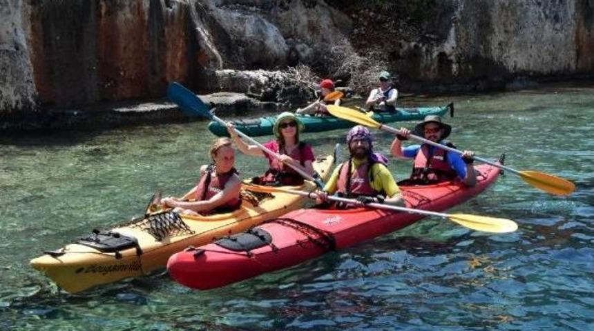 Kekova'da Tarih Ve Doğanın I&ccedil;inde Kano Turu
