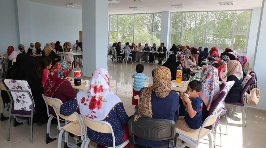 Kaymakam Doğramacı Kursiyerlerle Bir Araya Geldi