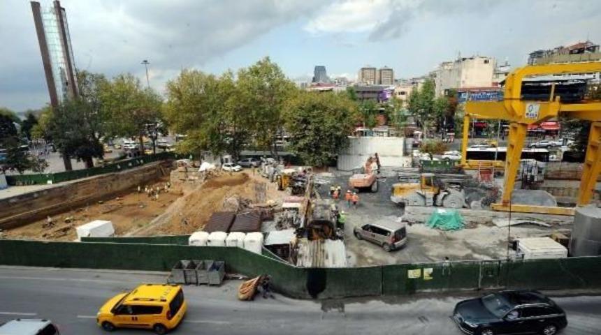 Beşiktaş'ta Metro Istasyon Inşaatında Tarihi Kalıntılar Bulundu