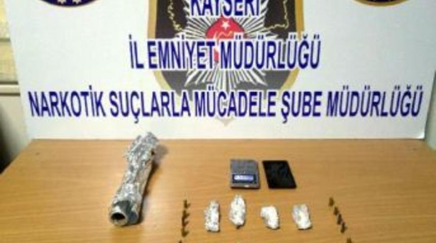 Kayseri'de Uyuşturucu Satışı Yapan 4 Kişi Yakalandı