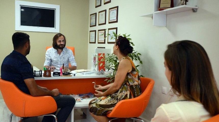 10 G&uuml;nl&uuml;k Tatil Hem Turizmcileri Hem De Vatandaşların Y&uuml;z&uuml;n&uuml; G&uuml;ld&uuml;rd&uuml;