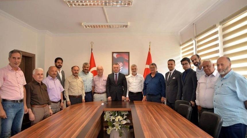 Vali B&uuml;y&uuml;kakın, Sivil Toplum Kuruluş Temsilcileriyle Bir Araya Geldi