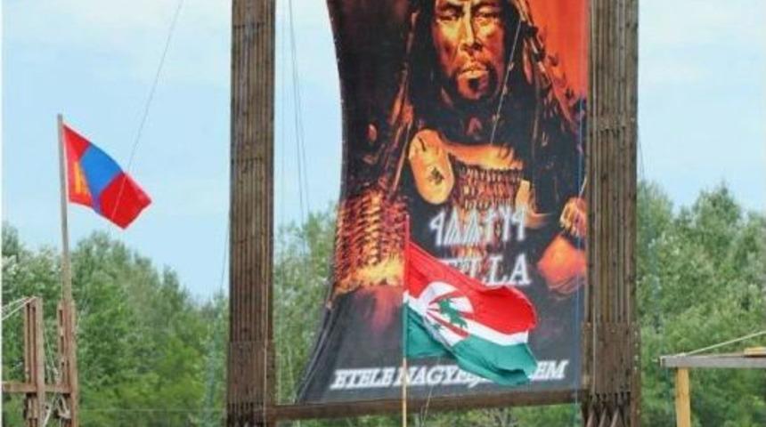 Macaristan&rsquo;da "atalar G&uuml;n&uuml;" D&uuml;zenlendi