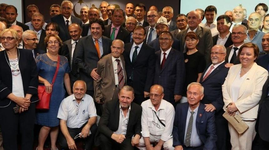 T&uuml;rk D&uuml;nyası Ankara&rsquo;da Buluştu