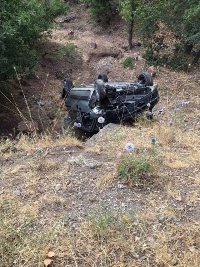 Tunceli’de Ambulans İle Otomobil Çarpıştı: 3 Yaralı