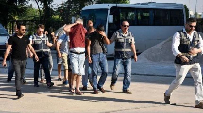 Fuhuş Şebekesi 'katalog Kızları' Diye Reklam Yapmış