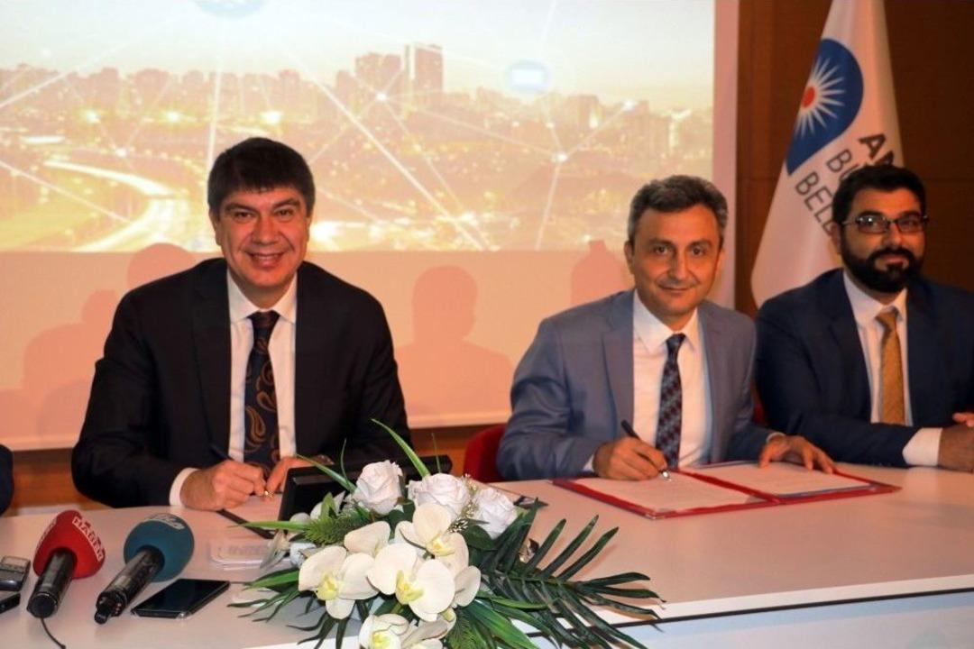Antalya &rsquo;akıllı Şehir&rsquo; Sisteminde Bir İlke İmza Attı