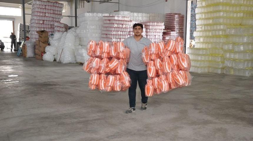 B&ouml;lgenin Plastik İhtiyacı Muş&rsquo;tan Karşılanıyor