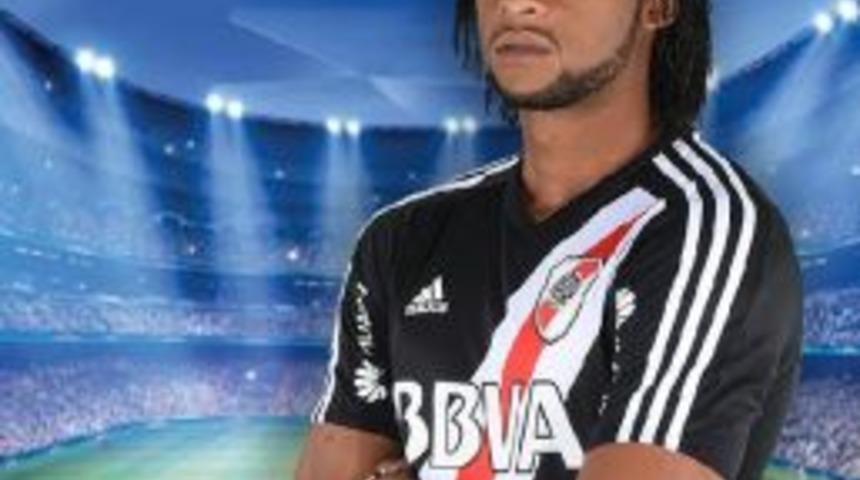 Evkur Yeni Malatyaspor'un Prensipte Anlaştığı Arturo Mina Yarın Türkiye'ye Geliyor