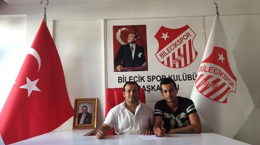 Bilecikspor 3 Kişiyi Daha Renklerine Bağladı