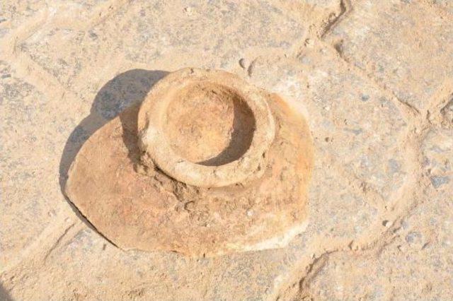 Anıt Mezarda Arkeologlar Çalışmaya Başladı