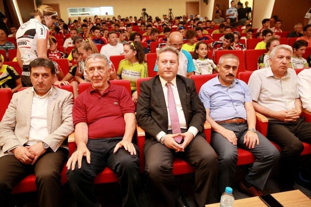 T&uuml;rkiye Bisiklet Yol Şampiyonası Talas&rsquo;ta Sona Erdi