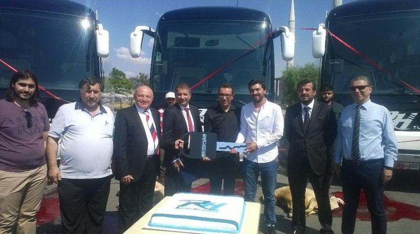 Rh Turizm Yeni Ara&ccedil;larını Teslim Aldı