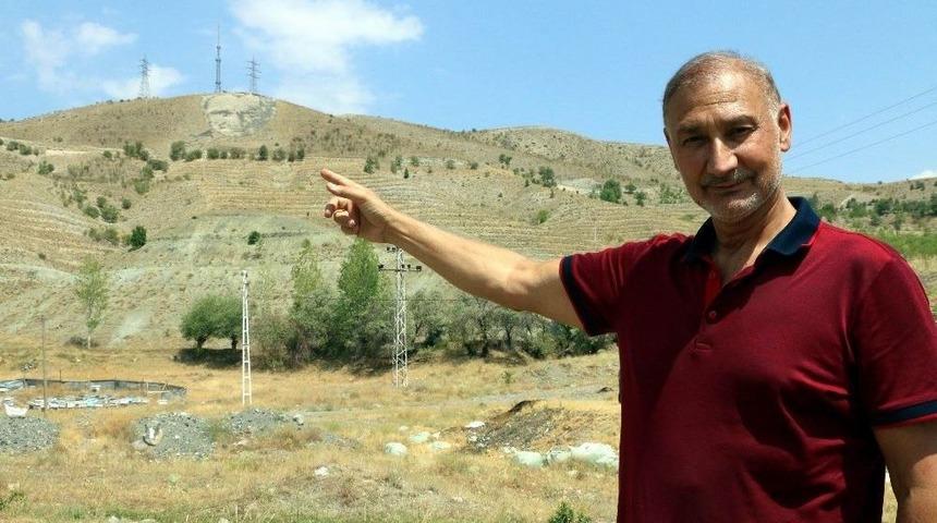 D&uuml;nyanın En B&uuml;y&uuml;k Portresi 35 Yıl Sonra Onarıma Girdi