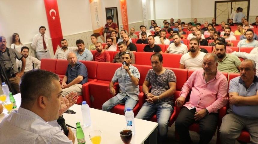 Gaziantepli Sanat&ccedil;ılar Hakları Anlatıldı