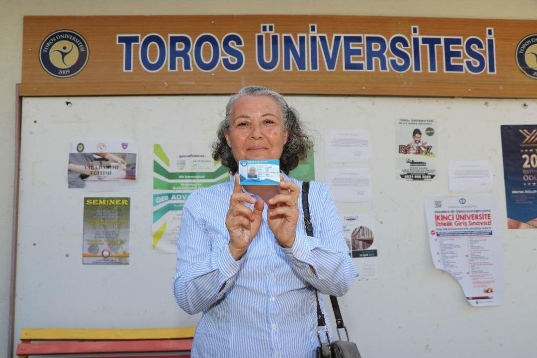 Şehit Y&uuml;zbaşının Annesi 37 Yıl Sonra Hayaline Ulaştı