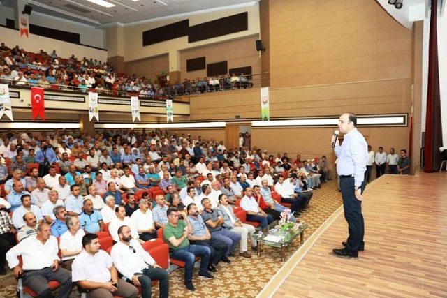 Sahada Çalışan İşçilerle Amirleri İl Genelindeki Hizmetleri Değerlendirdi