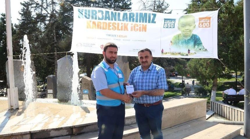 Başkan Cabbar&rsquo;dan Kurban Bağışı