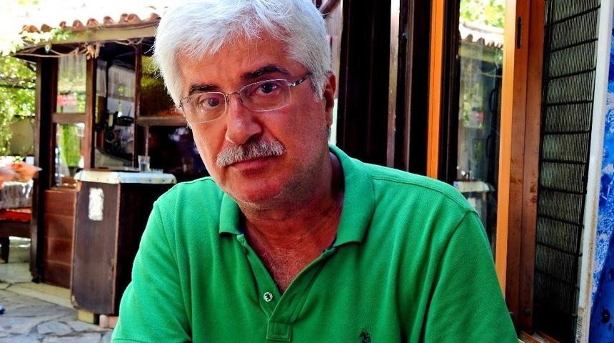 &Uuml;nl&uuml; Tatil Merkezinde Konteyner Gerginliği Bitmiyor