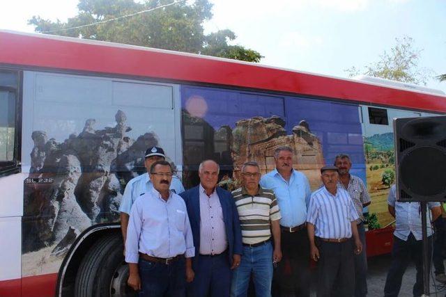 İzmir Büyükşehir’den Han Belediyesine Otobüs Jesti