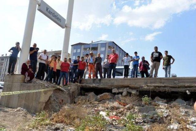 Girdiği Trafoda Elektrik Akımına Kapılarak Öldü