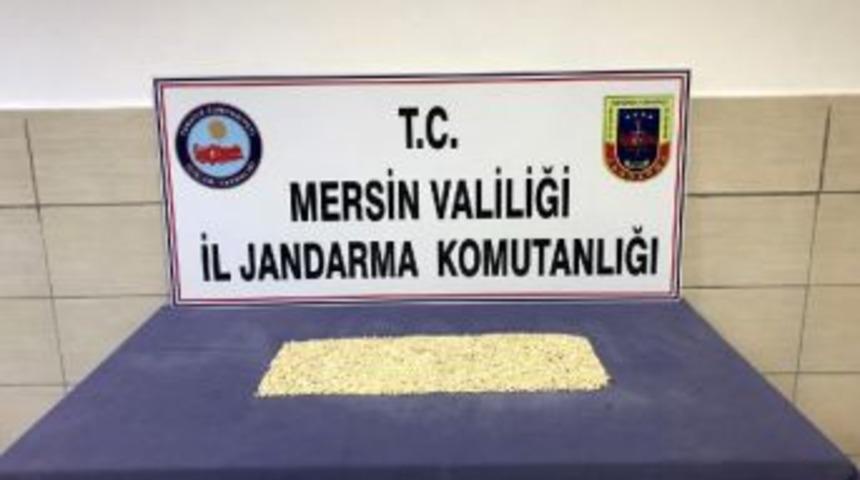 Suriyeli Uyuşturucu Tacirleri Jandarmaya Takıldı