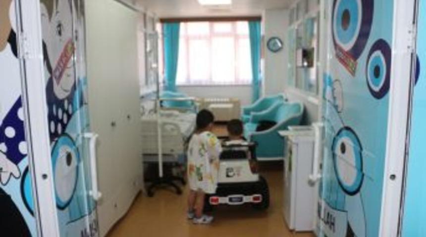 Sevgi Evlerinde Kalan &Ccedil;ocuklar S&uuml;nnet Edildi