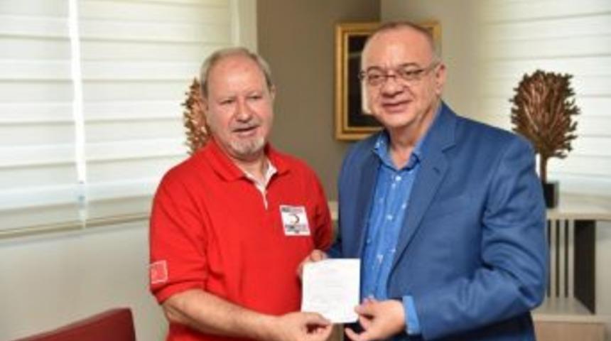 Kızılay&rsquo;ın Kurban Bağışına Bir Destek De Başkan Erg&uuml;n&rsquo;den