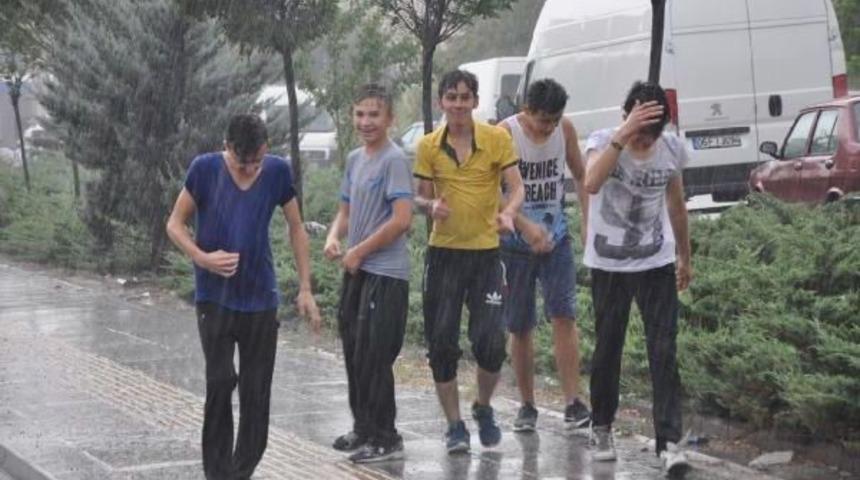Ankara'da Sağanak Yağış&nbsp;