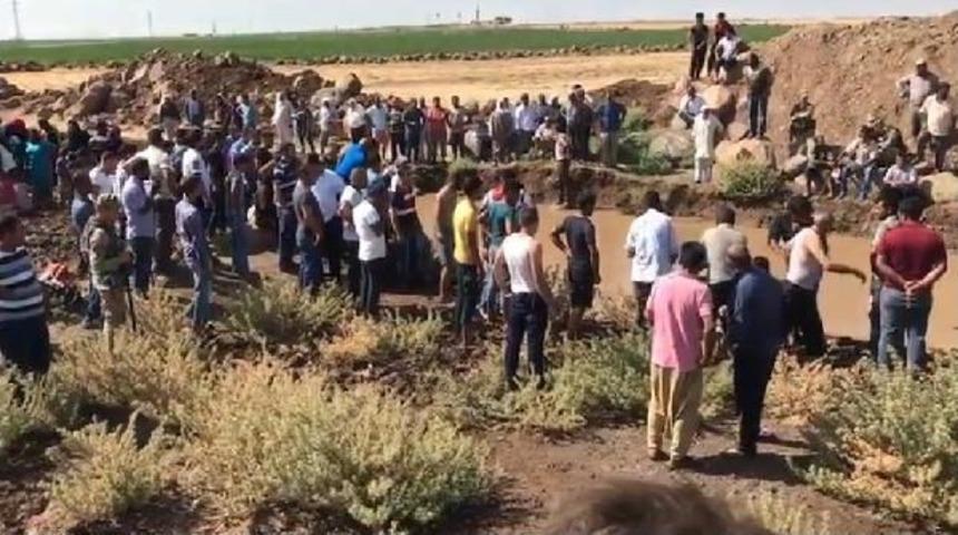 2'si Kardeş 3 &Ccedil;ocuk, Su Birikintisinde Boğuldu