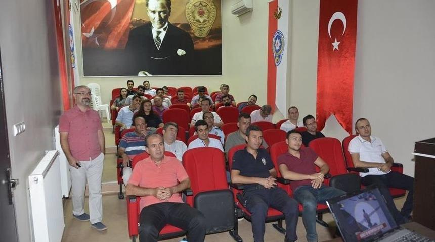 Emniyet Personellerine Stres Y&ouml;netimi Ve &Ouml;fke Kontrol&uuml; Semineri