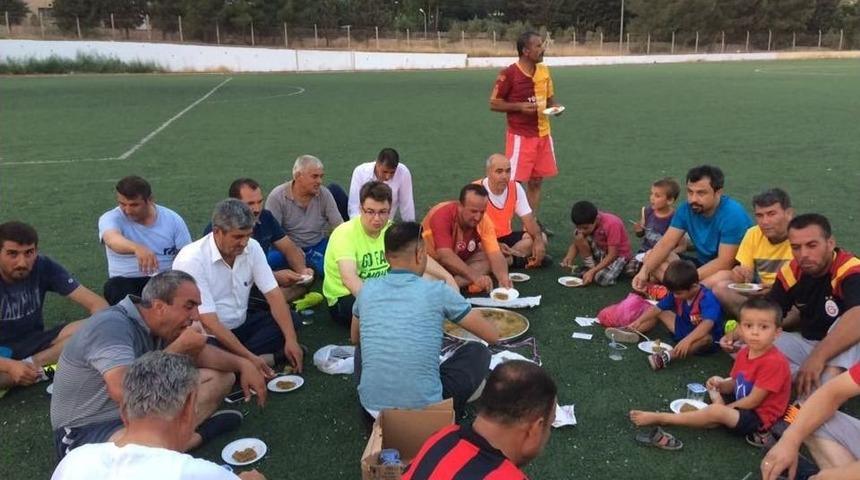 Muhtarlara Baklavalı, Dondurmalı Motivasyon