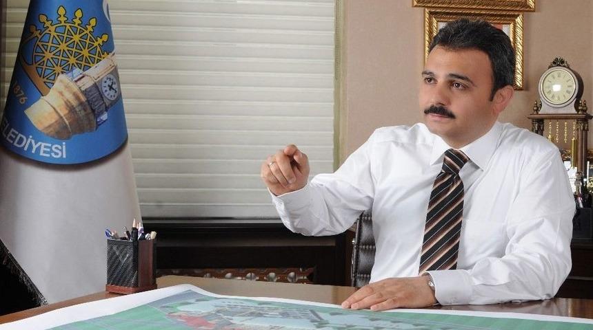 &Ccedil;orum Belediyesi 17 Bin Fidanı Toprakla Buluşturacak