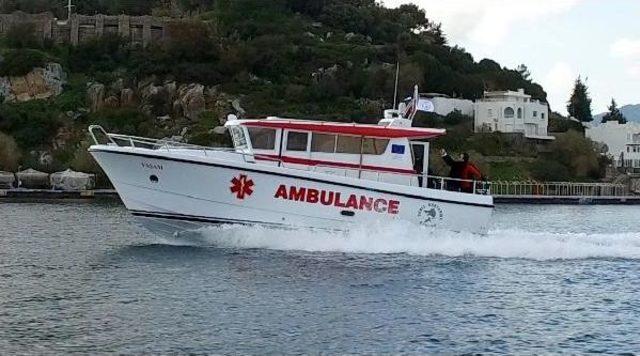 Deniz Ambulansı Ile İstanköy'den Yaralı Taşındı