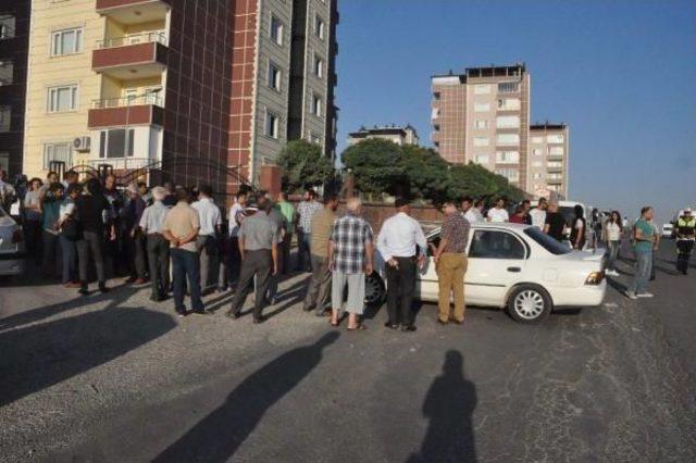 Adıyaman'da 'kötü Koku'ya Karşı Intihar Girişimli Eylem