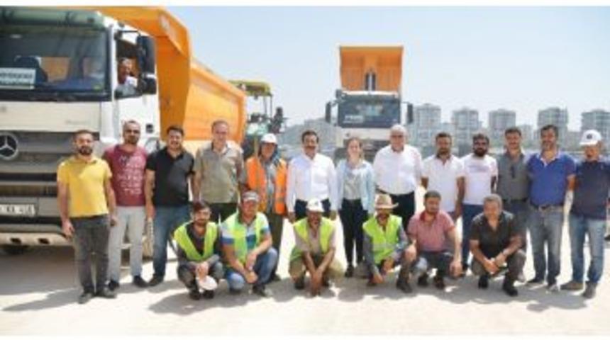 Başkan Atilla, Asfalt &Ccedil;alışmasını Denetledi