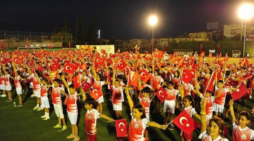 Bal&ccedil;ova&rsquo;da Yaz Okullarına Muhteşem Final