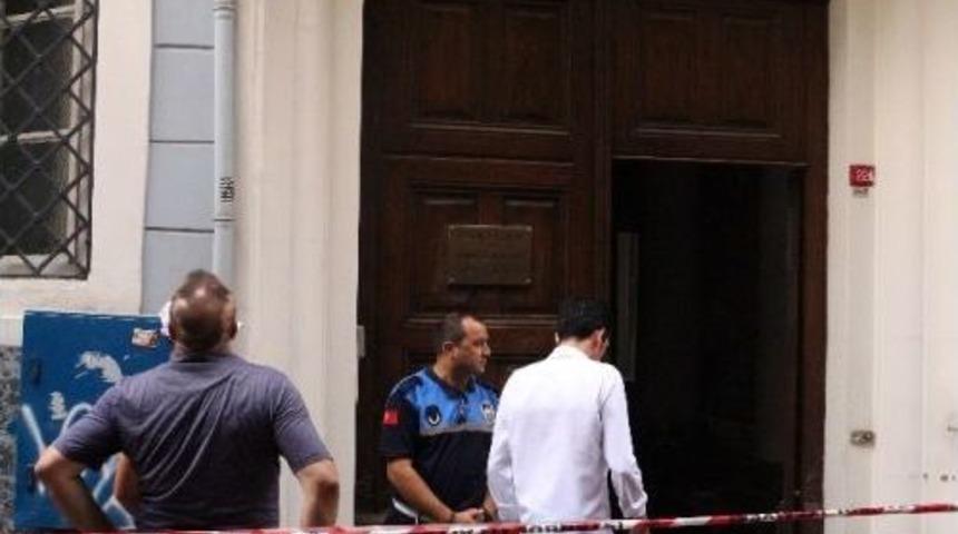 Yunanistan&rsquo;ın İstanbul Başkonsolosluğu&rsquo;nda Yangın Paniği