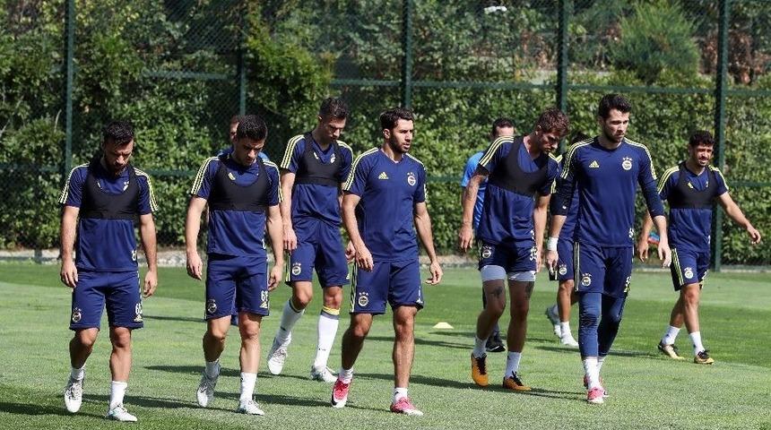 Fenerbah&ccedil;e, Trabzonspor Ma&ccedil;ı Hazırlıklarına Başladı