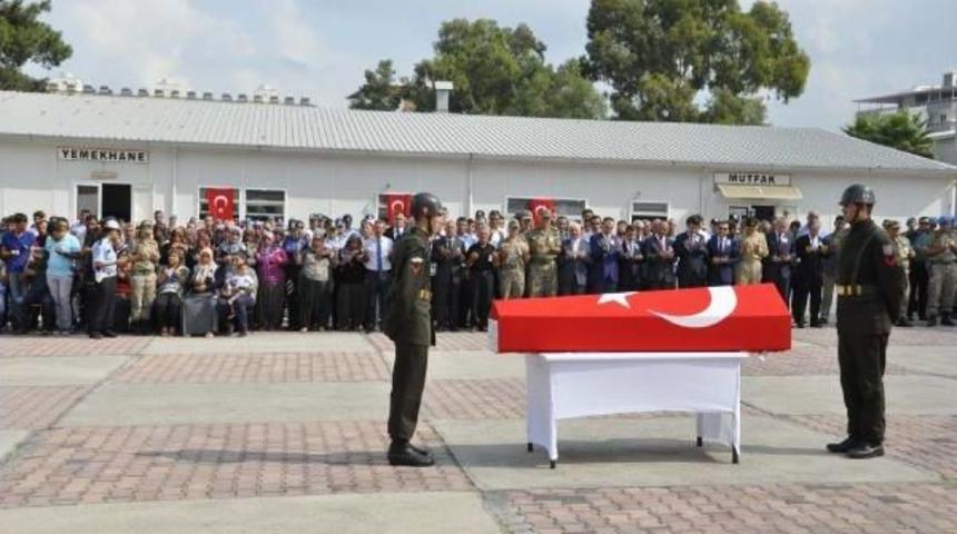 Şehit Uzman &Ccedil;avuş Abdullah Akdeniz'e Uğurlama T&ouml;reni