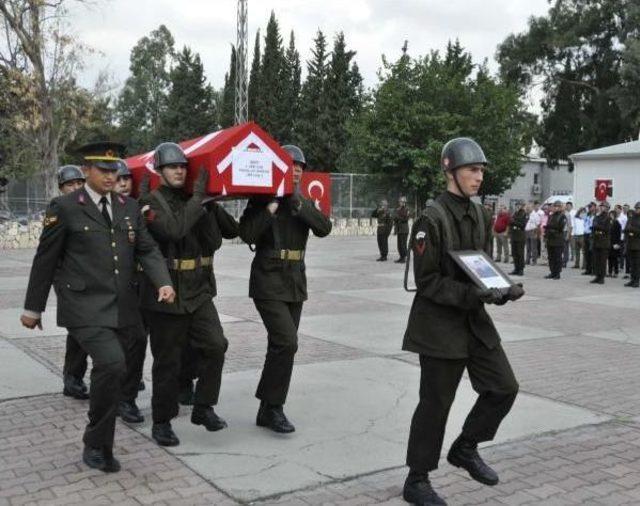 Şehit Uzman Çavuş Abdullah Akdeniz'e Uğurlama Töreni