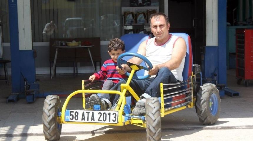 &Ccedil;ocuklarıyla Gezmek İ&ccedil;in 4 Bin Liraya Ara&ccedil; Yaptı