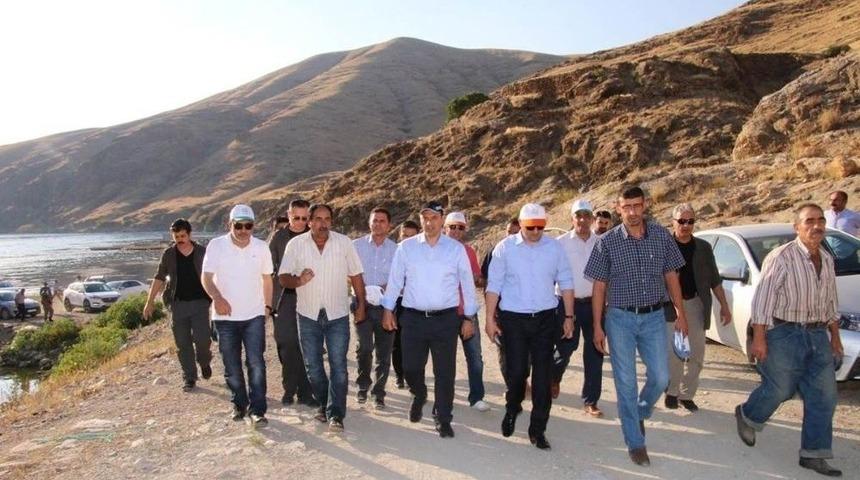 Vali Kaldırım, Alabalık İşletmelerini Yerinde İnceledi