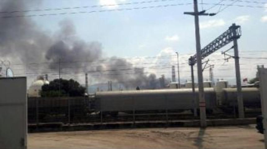 T&uuml;praş'ta Yangını Kendi Itfaiyesi S&ouml;nd&uuml;rd&uuml;