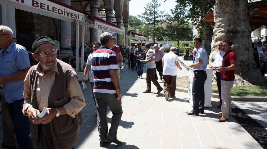 Namaz Sonrasında Cemaate &rsquo;kurban Rehberi&rsquo;